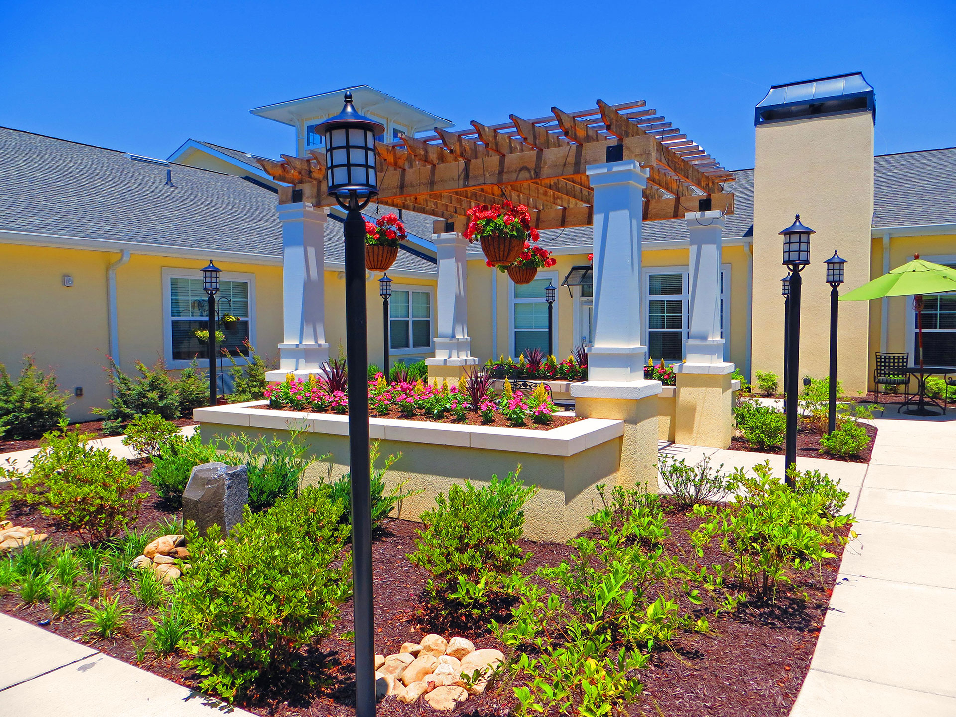 Why Move to a Senior Living Community in Augusta